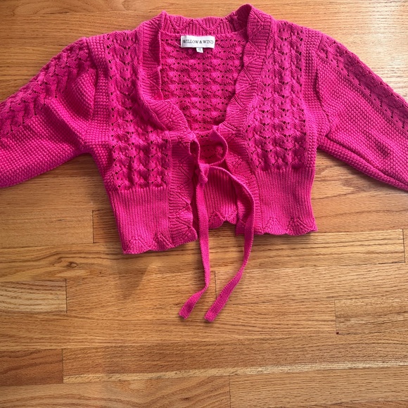 Sweater - Picture 1 of 1